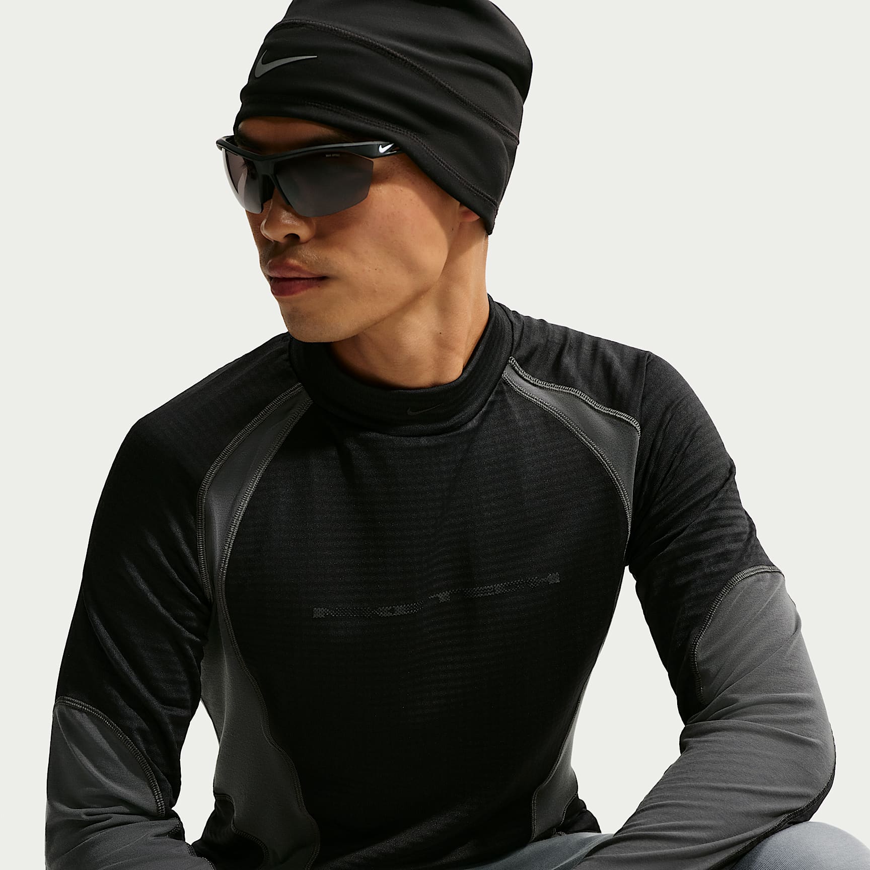 Nike Tech Men's Tight Long-Sleeve Top. Nike SI
